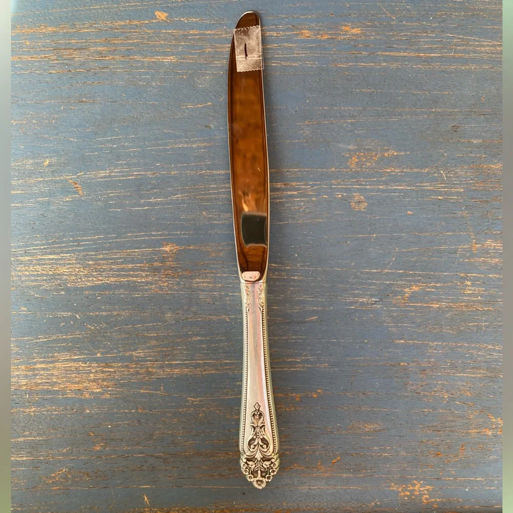 Vintage Queens Lace Silver Ornate Dinner Knife